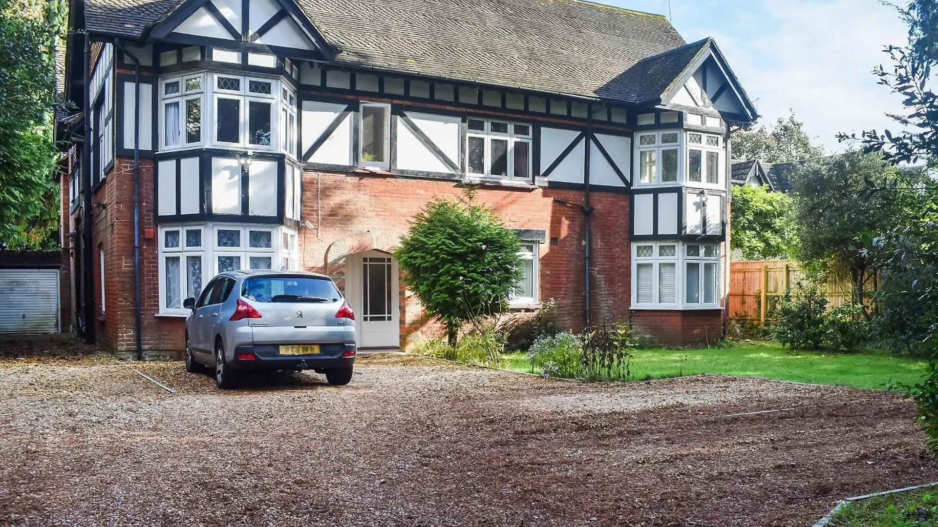 Flat 2, Langtry Apartment Bournemouth